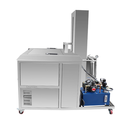 líquido de limpeza ultrassônico automático do PLC das peças de motor 360L com filtragem e sistema do elevador